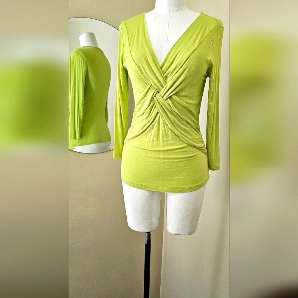 Spense Knits Women's Long Sleeve Top